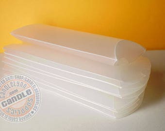 24 - 2 3/4 x 2-3/4 X 7/8 - Frosted Plastic Pillow Boxes
