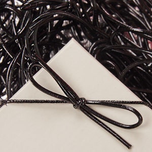 25 - 8&quot; Black Stretch Loops - Packaging - Gifts - Bow