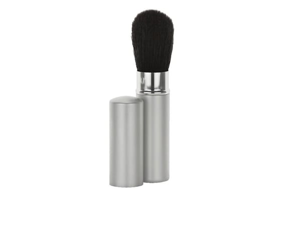 Retractable Makeup Brush