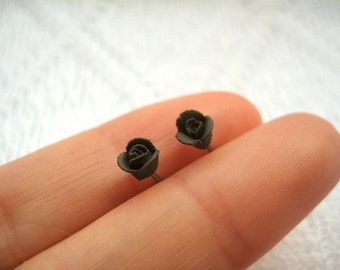 Teeny tiny rose stud earrings - Pixie Rose in Sesame Black