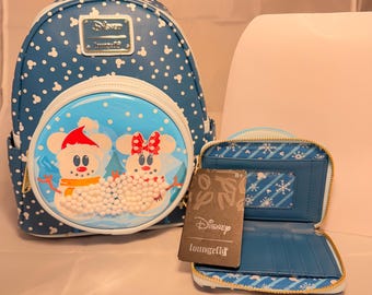 Loungefly ディズニー スノーマン ミニバックパック＆ウォレットセット – グリッタースノードーム
