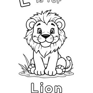 Puede incluir: Ilustraci&oacute;n en blanco y negro de un le&oacute;n sentado en el suelo con hierba. La letra L est&aacute; encima del le&oacute;n y las palabras "is for" est&aacute;n al lado de la letra. La palabra "Le&oacute;n" est&aacute; debajo del le&oacute;n.