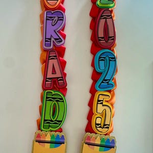 Colliers ruban TK & Kinder Graduation Collier préscolaire maternelle pour enfants Colliers faits main en satin couleurs personnalisées