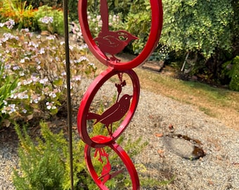 Triple Metal Rings with Metal Birds Garden Decor