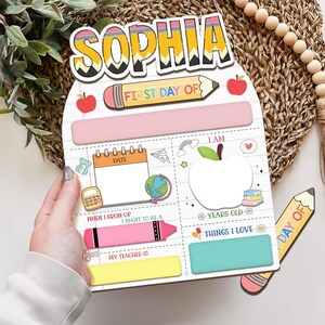 Erster Schultag Schild, Benutzerdefiniertes Schulschild, Zurück in der Schule Zeichen, Erster Tag des Kindergartens Zeichen, Erster und letzter Schultag Schild für Kind