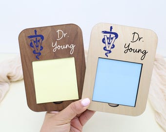Veterinarian Sticky Note Holder, Vet Office Decor, Vet Tech Desk Accessory, Veterinary Graduation Present, Custom Vet Office Supply