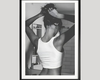 Minimalist Female Silhouette Print, Black and White Fitness Art, Woman Back Poster, Modern Gym Wall Decor