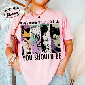 Vem är rädd för lilla gamla mig, bekväma färger, du borde vara Disney-skurkar, klassisk Disney-skurkar-tröja, Disney Halloween-tröja bild 12