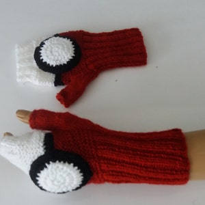 Knitting Pokeball Gloves,Knitted gloves,White and Red Fingerless,Pokemon Go Fans,Red,White,Black Fingerless Gloves image 4