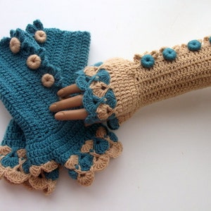 Oil Green and Camel Color Crochet Fingerless Gloves/oil-green button/Fingerless-Victorian gloves image 5