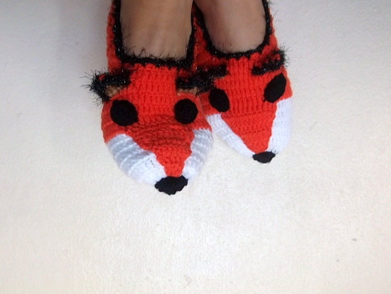 Fox Slippers-Foxy-Home Slippers-women, men, children, teens,renard,Winter Warm Unisex Funny Chunky Crochet Fox-Fathers Day image 1