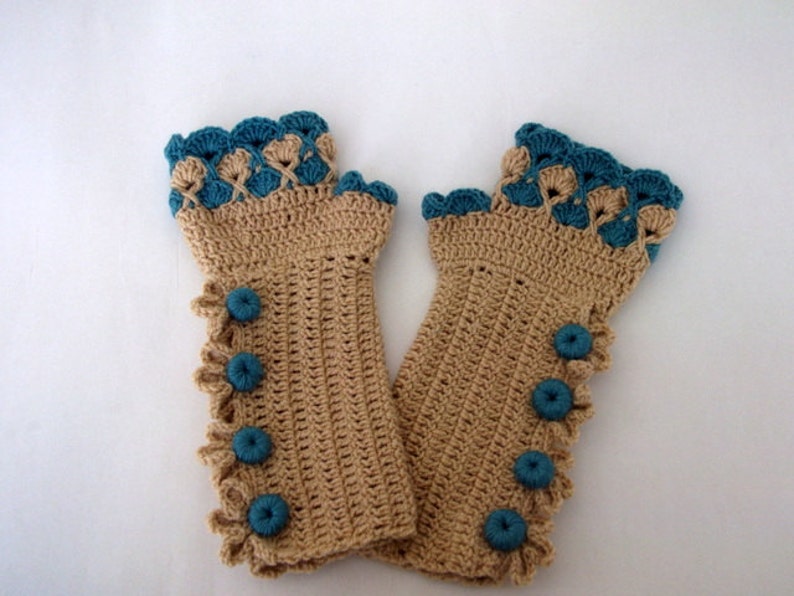 Oil Green and Camel Color Crochet Fingerless Gloves/oil-green button/Fingerless-Victorian gloves image 3