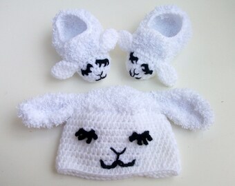 Little Lamb Hat and  Booties,Photo Prop,  for Baby or Toddler-Baby Girl or Boy Hat