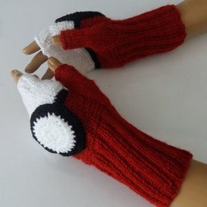 Knitting Pokeball Gloves,Knitted gloves,White and Red Fingerless,Pokemon Go Fans,Red,White,Black Fingerless Gloves image 3