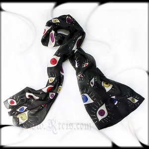 Eyes scarf surrealist fashion image 2