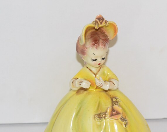 Vintage Cherchez La Femme Arnart Josef Original Figurine Yellow Dress 7616 Birthday or Southern Bell Porcelain figurine 1960s made in Japan