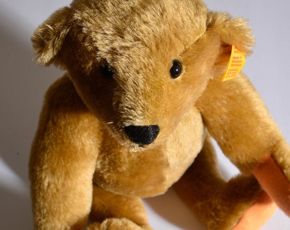 Steiff Margaret Strong Cinnamon Teddy Bear 0156 / 36 , 14 inches 1980s Vintage Steiff Bear With Growler