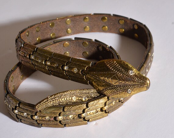 Snake Belt Metal Articulated with Rhinestones Snake Head Buckle on Leather goldtone Ladies Size 30-32 waist or smaller Chunky