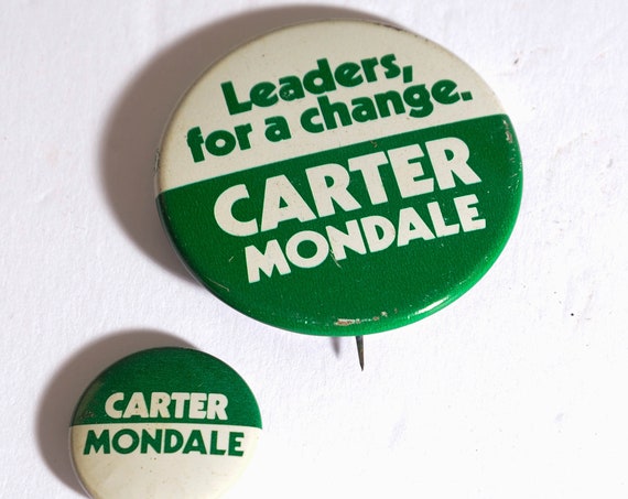 1980 Carter Mondale Election Pinbacks buttons, Pair of buttons presidential campaign, political collectibles