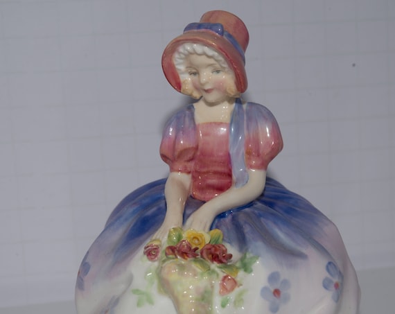 Royal Doulton figurine Monica HN1467 Monica Painted Artist Signed ( circa 1945) BG Royal Doulton Figurine