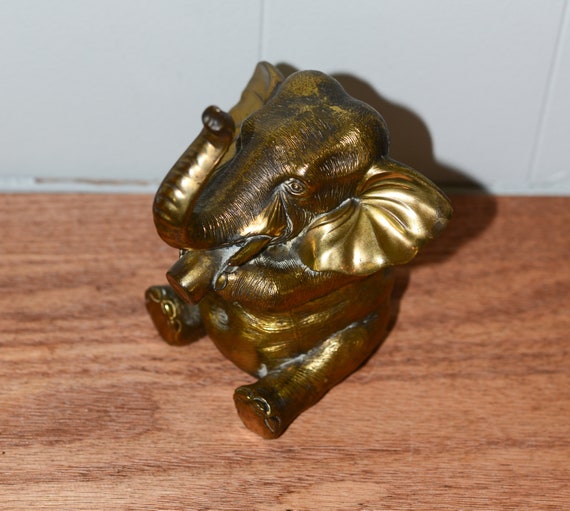 JB Jennings Brothers Elephant Brass Bronzed Hinged Elephant box Cache Liquor flask Box Cigarette box Circa 1930 JB 2996