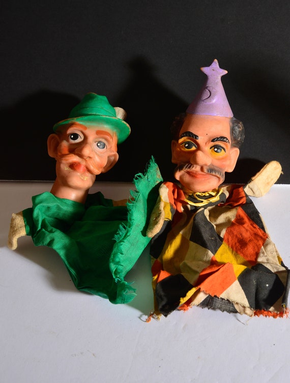 Lot of 2 Vintage Rubber head hand Puppets Peter Pan and Jester
