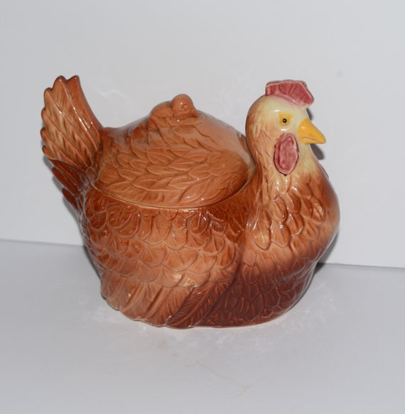 Fapco Chicken Hen with Chick Brown Cookie Jar USA Cookie Pottery Cookie Jar Circa 1950-60 Fredericksburg Pottery