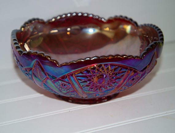 Large Carnival Glass Bowl Purple irridescent Beautiful Heavy Bowl 8 inches Holiday Dinner Accessories
