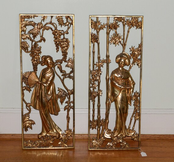 Oriental Wall hanging Hollywood Regency Orientalia 3 D Cut out Geisha Figures in gold