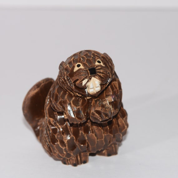 Artesania Rinconada Adult Beaver Handmade figurine 3.5 inch Classic Figurine 6 inches Clay animals Uruguay