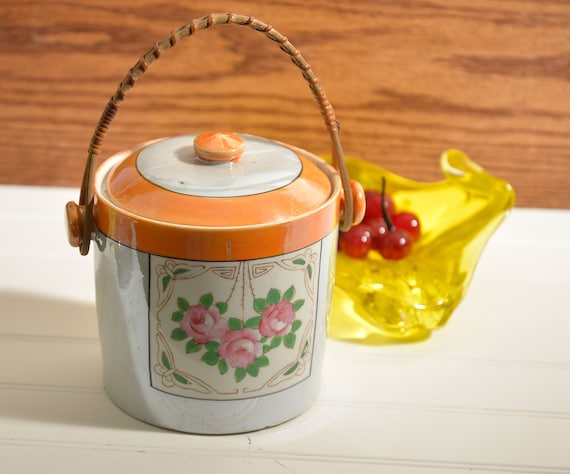 Made in Japan Biscuit Jar, pearlescent Finish, handpainted Japan Porcelain Biscuit or cookies 1940s