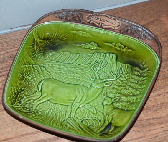Huge Treasure Craft Ashtray Deer Buck Hunting Scene Pottery Mid Century Man Cave Tourist Souvenir 1960s Minnesota