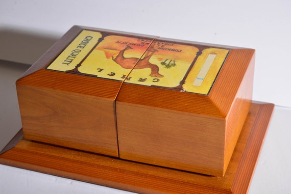 Thomas Museum Limited Edition Camel Cigarettes Valey Jewelry Box Limited Edition