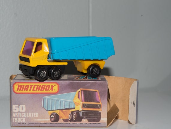 1973 Matchbox Lesney England Articulated Truck with box Super Fast Number #50