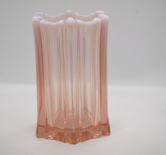 Fenton Vulcan Large vase or Pillar Candle Holder 1986 Pink to white opalescent Glass Vintage Fenton glass