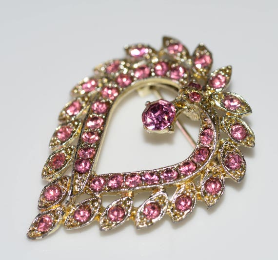 Heart Shaped Pink Rhinestone Pin Great Mothers Day gift Ships free in US