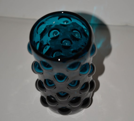 Blue Bubble Bubble Wrap Glass Blenko like Art Glass Tumbler Beautiful With Rough Cut pontil Azure to turquoise