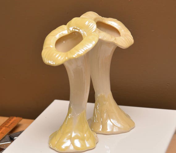 Pair of Belleek Vases Trumpet Flowers 6th Green mark 1965-1980 opalescent finish 7 inches