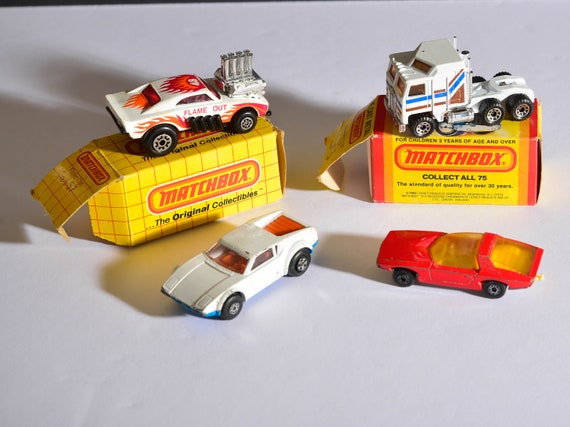 Lot of Lesney Matchbox Cars 2 With Box Kenwood Semi, Flame Out 67 Vauxhall No40 Pantera Kenwood Semi Truck