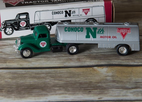 Conoco Ford 1991 Tanker Truck Die Case Ertl limited edition Bank Toy Truck With Original Box. Oil Tanker Gas Transportation 1/64 scale