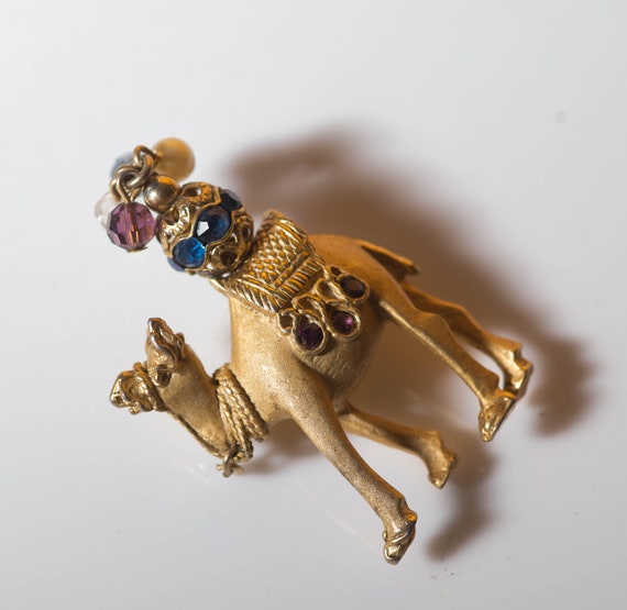 Vintage Exotic Napier Camel Brooch Pin Rhinestone Camel Figural Pin
