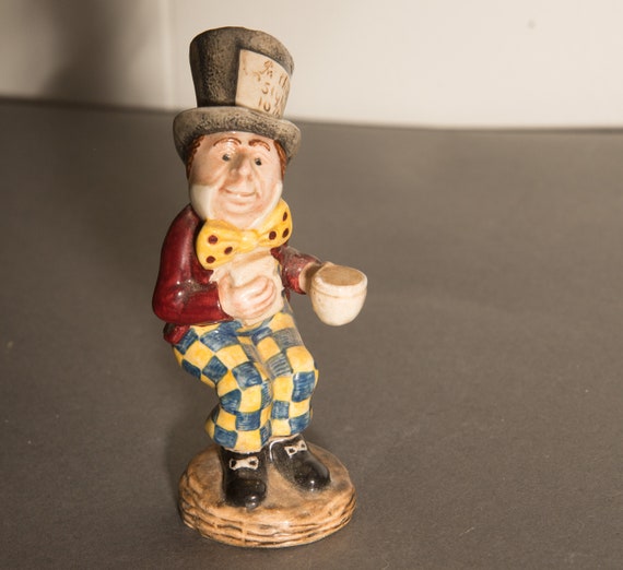 Royal Doulton Beswick Alice Series 1974-83 Mad Hatter Porcelain Figurine Free Shipping USA