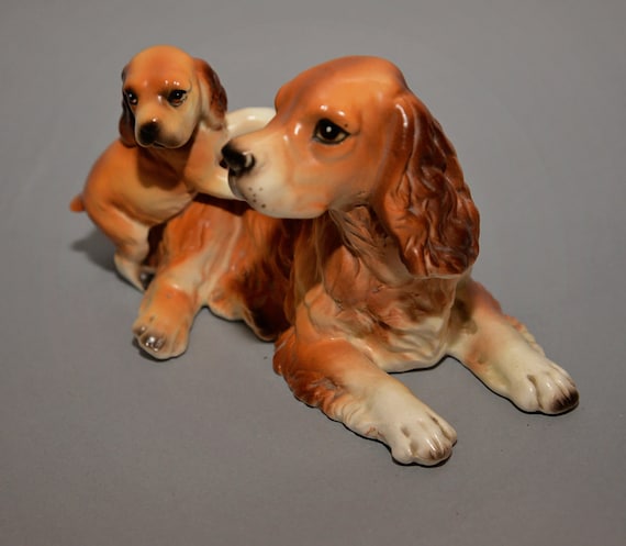 Spaniel dog with Puppy Figurine Bone China Figurine 1950s Made in Japan