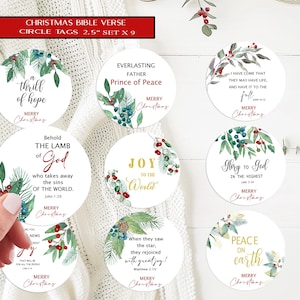 Può includere: Set di nove etichette circolari con versetti biblici natalizi, ciascuna di 6,35 cm di diametro. Le etichette presentano disegni festosi ad acquerello con elementi botanici e citazioni ispiratrici.