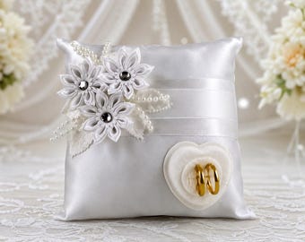 Ringkissen ,Exklusive Brautkissen, Ringkissen Hochzeit , Ringhalter,  Brautkissen,  Farbwahl, Box für Eheringe,