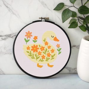 Swan with Flowers Cross Stitch Pattern PDF - Instant Download, Sweet Swan Embroidery, Cute Swan Cross Stitch, Cute Woodland Animals