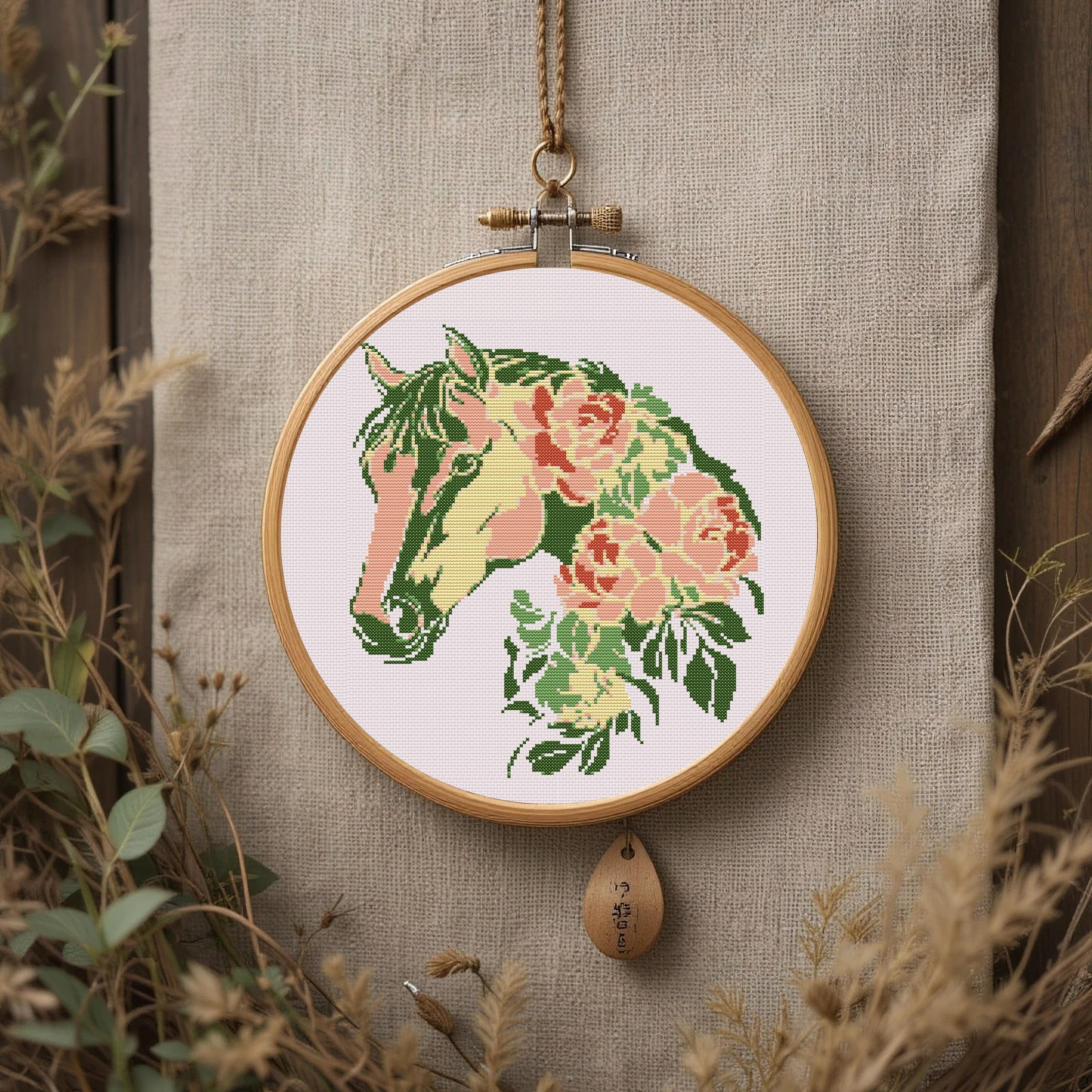 花柄の馬のクロスステッチパターン：エレガントな動物の刺繍（PDF