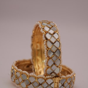 Vergulde Kundan Kada-armbanden/Parelmoer Traditionele bruidsarmbanden/Indiase bruiloftssieraden/Openbare armbandset/Gratis expreslevering