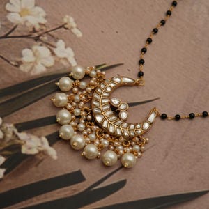 Traditionele kundanparel mangalsutra/Indiase bruidssieraden/vergulde zwarte kralen bruiloft mangalsutra/cadeau voor haar/gratis expreslevering