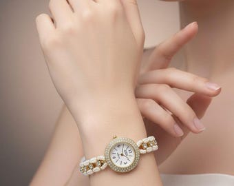 Elegant Designer Pearl Beaded Kundan Chain Watch For Women/Vintage-Inspired Jewelry Gift/Bridal Jewelry Wristwatch/Free Express Delivery